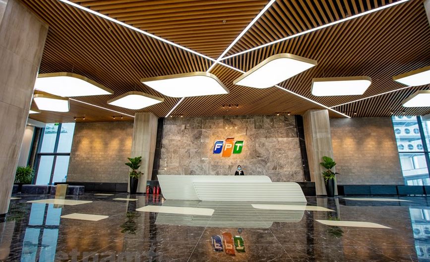 Khám phá không gian làm việc của Tập đoàn FPT - FPT Tower 2 Sảnh lễ tân của toà nhà FPT